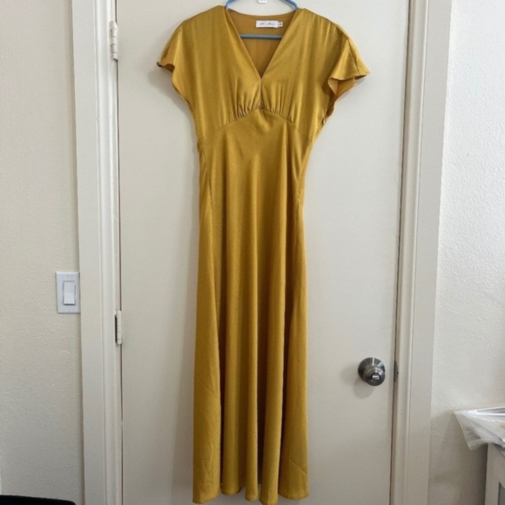 Women 90s Y2K Gold Satin Maxi Dress Small Bias Cut Empire Waist Forma Party Glam